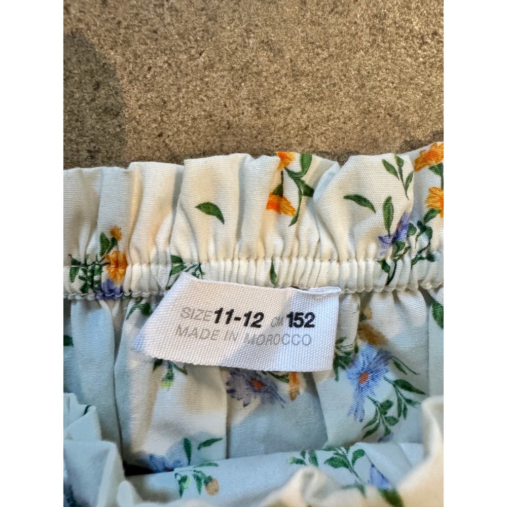ZARA Girls Floral Puff Sleeve Blouse and Charcoal Seersucker Ruffle Tank Bundle - Picture 6 of 7